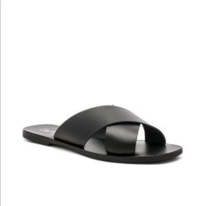 Seychelles Total Relaxation Black Leather Slip-on Sandals